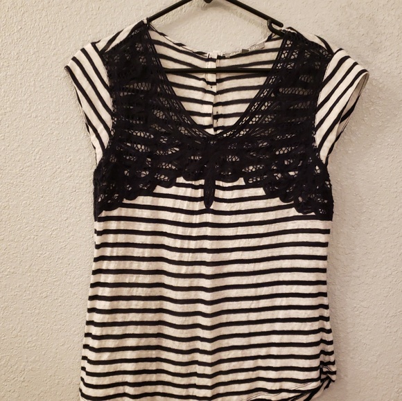 DANIEL RAINN CAP SLEEVE CROCHET DETAIL TOP - Picture 1 of 4